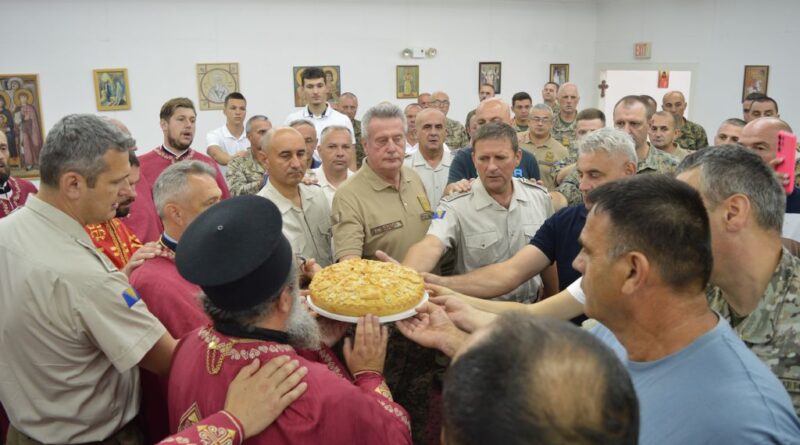 КРСНА СЛАВА У КАСАРНИ „ДУБРАВЕ“